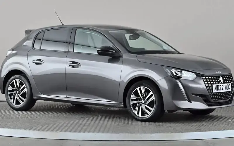 Used Peugeot 208 Allure Premium 102 HP (75 kW) 2022 Hatchback