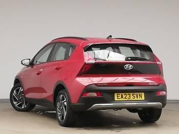 Used Hyundai Bayon SE 100 HP (73 kW) 2023 Red SUV