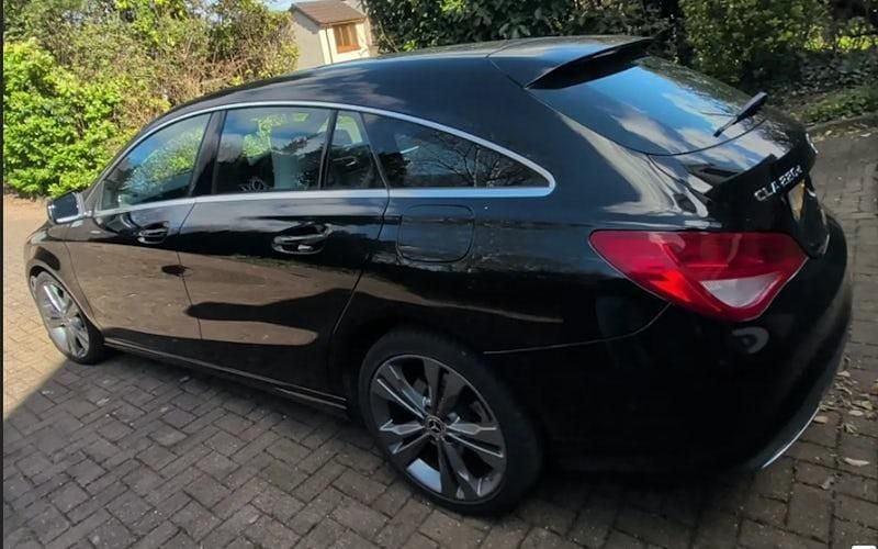Used Mercedes CLA220 Shooting Brake 177 HP (130 kW) 2016 Estate