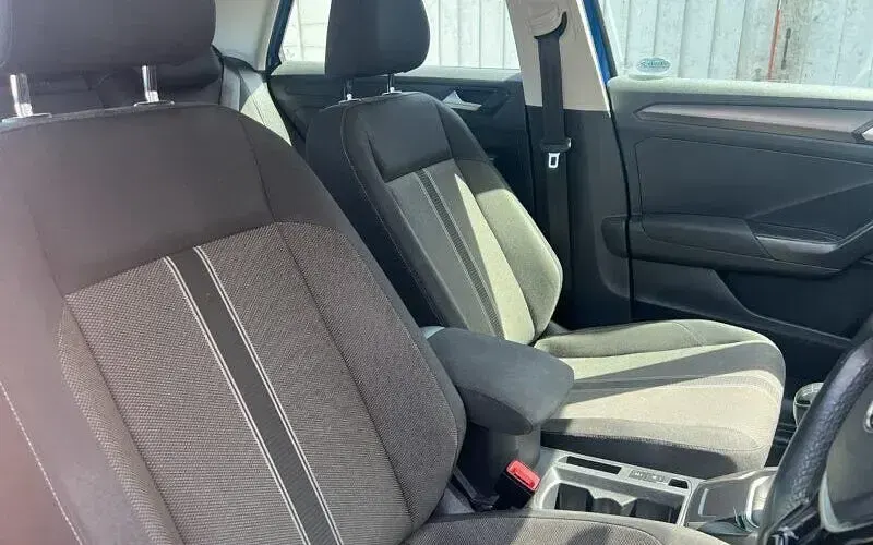 Used VW T-Roc R 116 HP (85 kW) 2018 Blue SUV