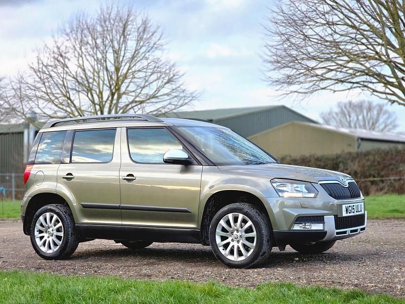 Used Skoda Yeti SE 2015 Green SUV