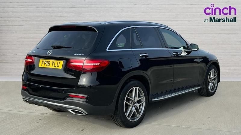 Second-hand Mercedes GLC220 AMG Line Premium 170 CP (125 kW) 2018 Negru SUV