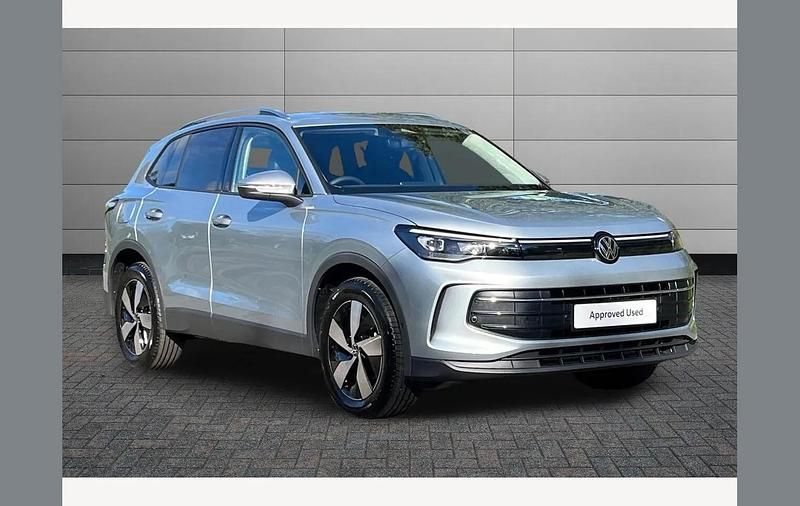 Silver Used 2025 VW Tiguan Match SUV | £34,295 - Image 1/3