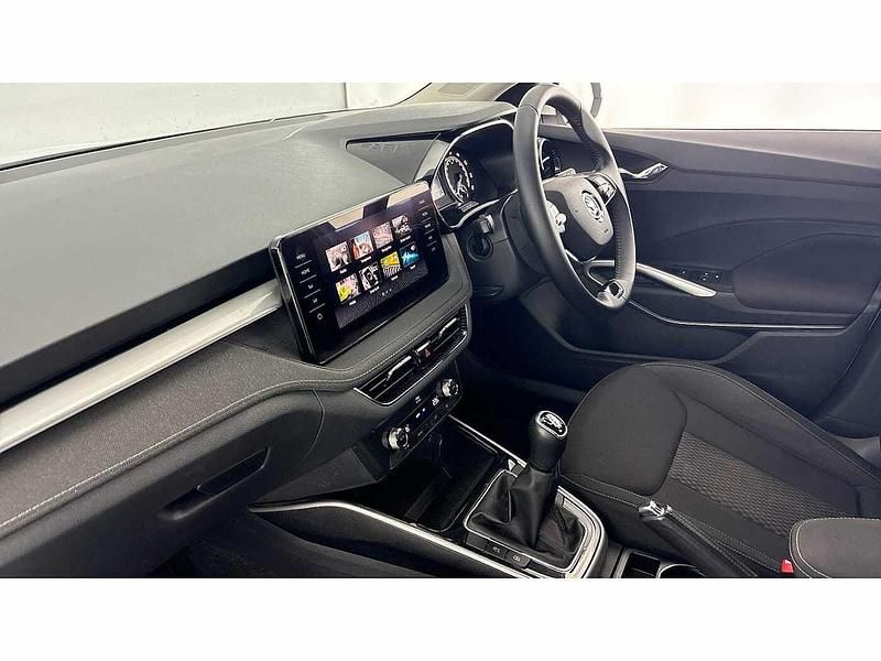 Used Skoda 110 R SE L 81 HP (59 kW) 2023 Moon white metallic Hatchback