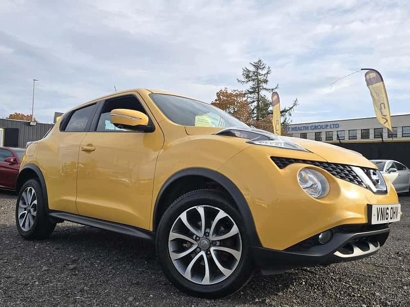 Used Nissan Juke Tekna 110 HP (80 kW) 2016 Yellow SUV