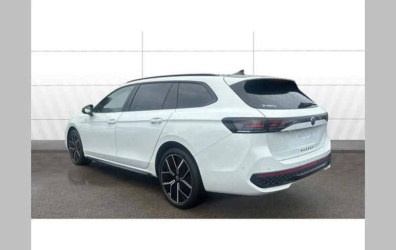 Used VW Passat R-line 200 HP (147 kW) 2024 Other Estate