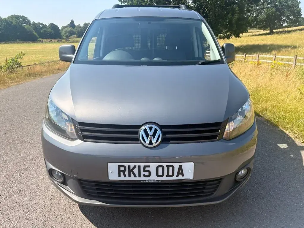 Used VW Caddy Highline 102 HP (75 kW) 2015 Turquoise MPV