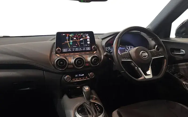 Used Nissan Juke N-Connecta 114 HP (83 kW) 2021 Black SUV