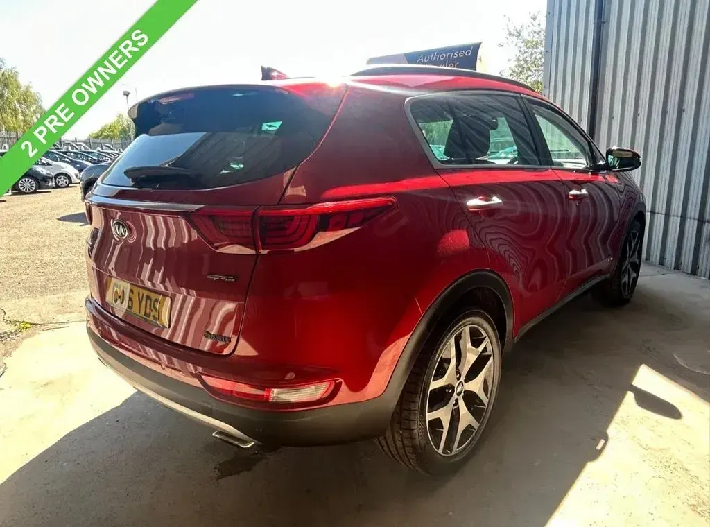 Used Kia Sportage GT-Line 177 HP (130 kW) 2016 Red SUV
