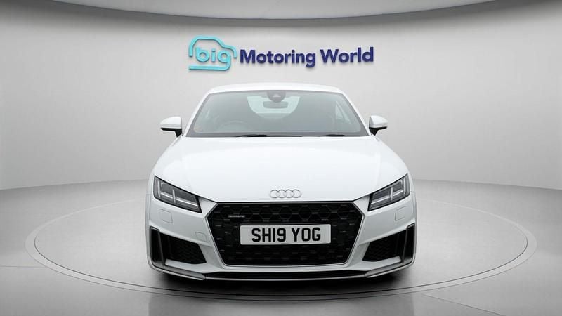 Used Audi TT S-Line 241 HP (177 kW) 2019 White Coupe