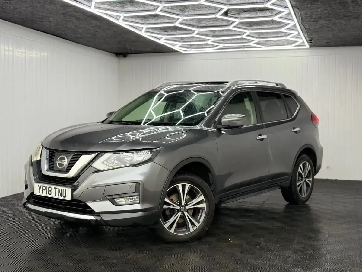 Used Nissan X-Trail N-Connecta 130 HP (95 kW) 2018 Grey SUV