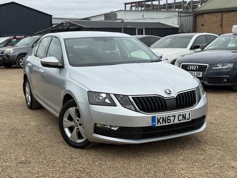 Silver Used 2017 Skoda Octavia SE Technology Hatchback | £7,499 (Good price) - Image 1/4