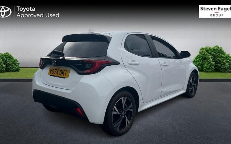 Used Toyota Yaris Hybrid Design 116 HP (85 kW) 2026 Hatchback