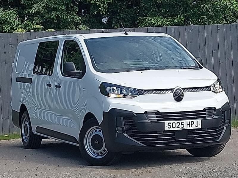 White New 2025 Citroën Dispatch MPV | £26,998 - Image 1/4