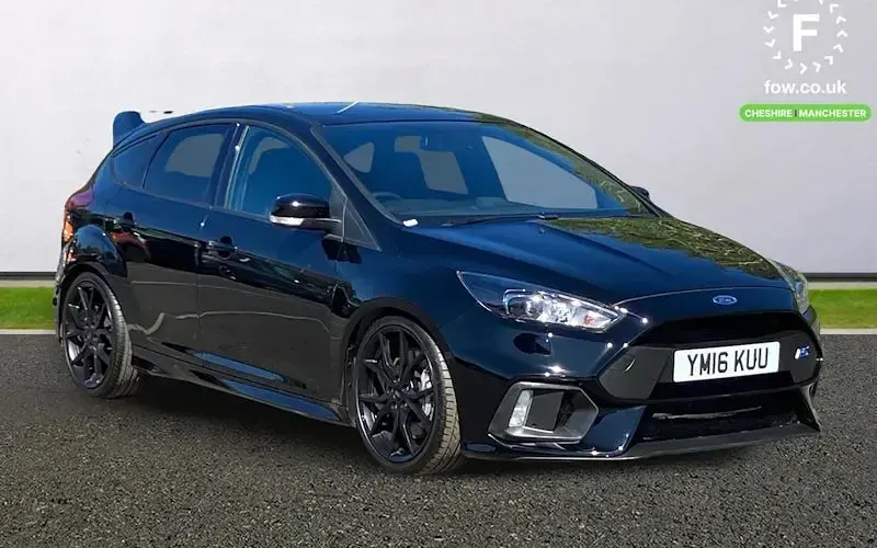 Begagnad Ford Focus RS 350 HK (257 kW) 2016 Svart Halvkombi