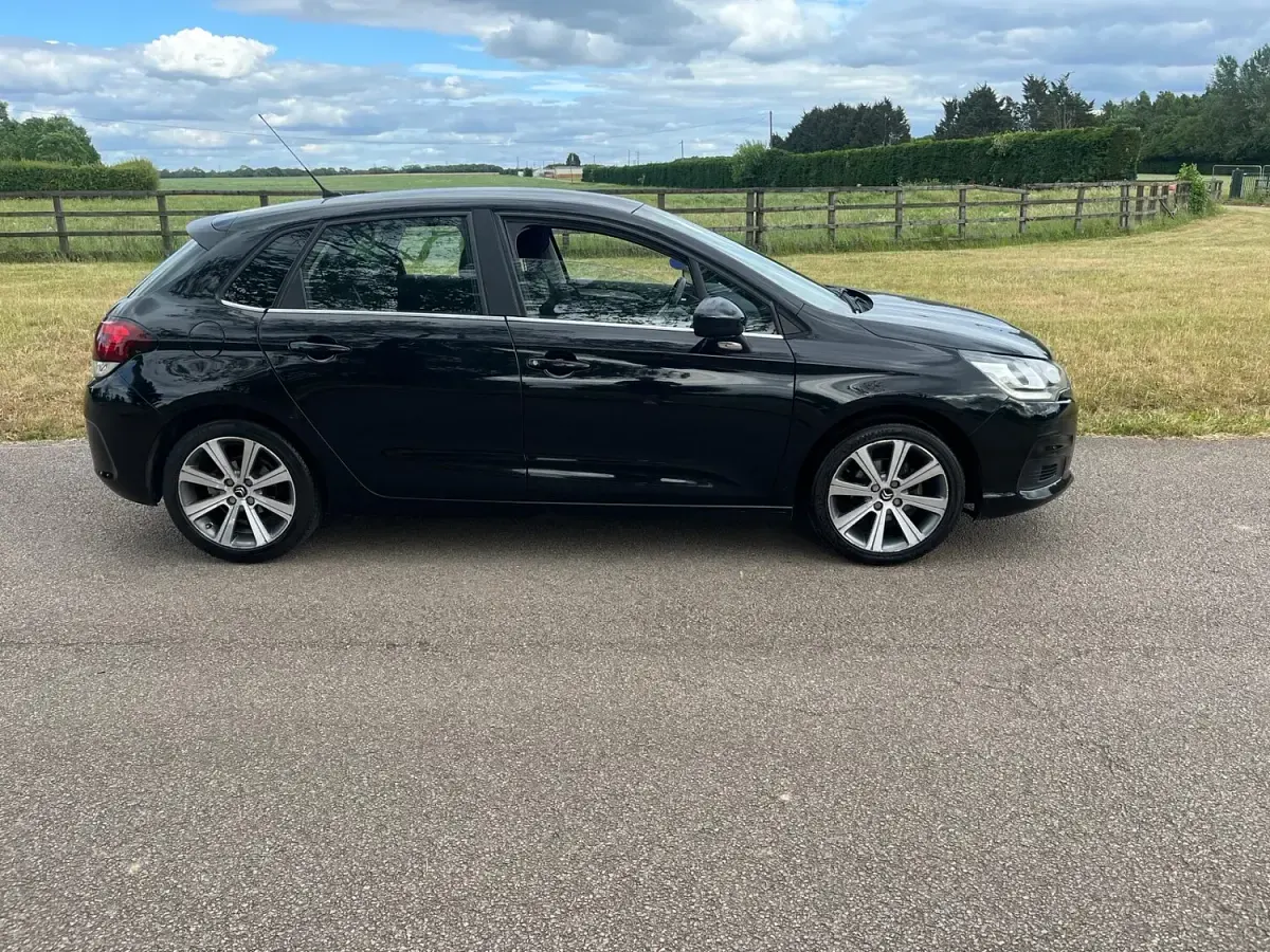 Used Citroën C4 2018 Black Hatchback
