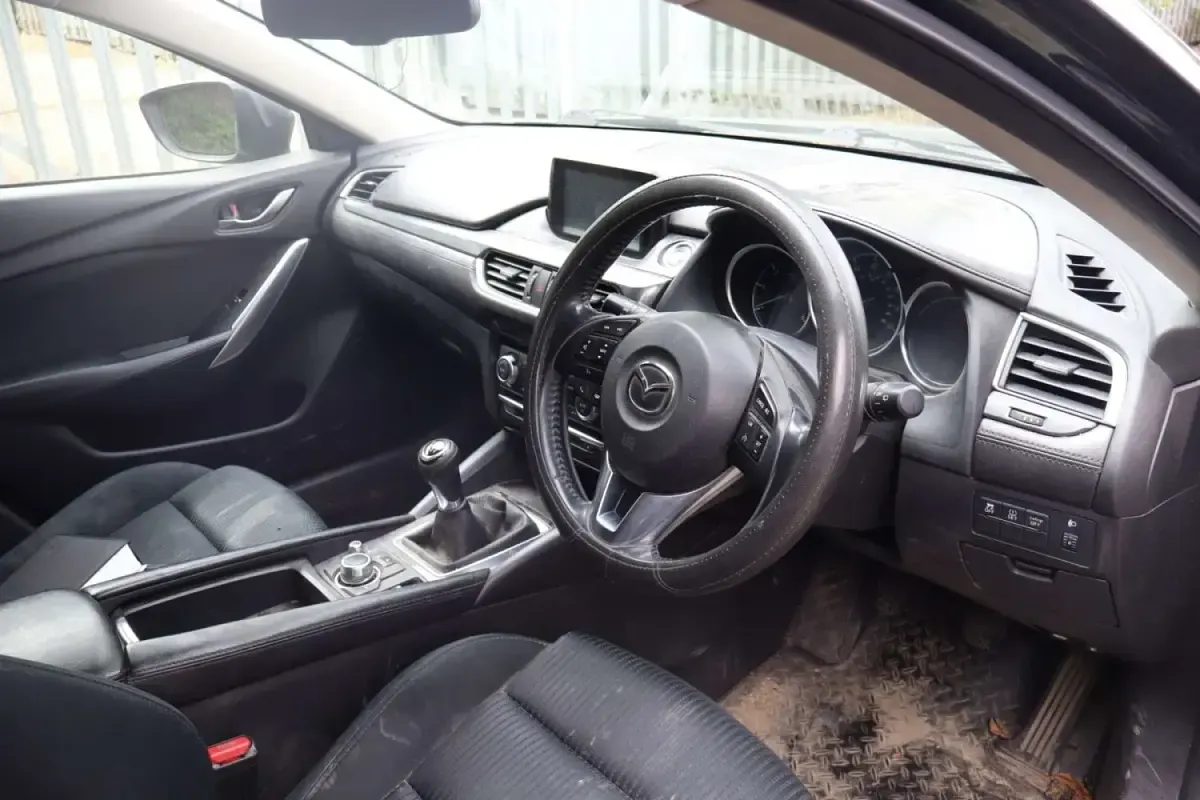 Second-hand Mazda 6 2015 Negru Break