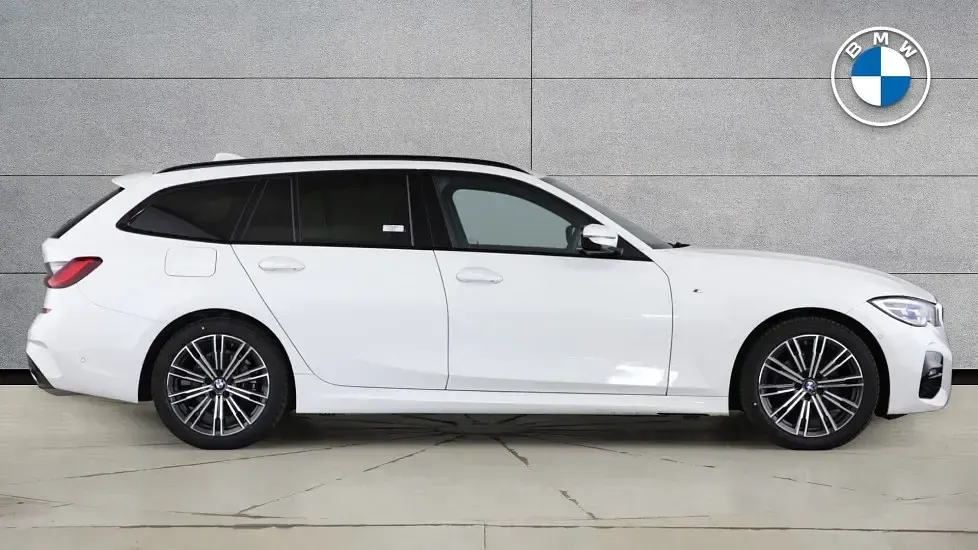 Used BMW 320 M Sport 187 HP (137 kW) 2020 White Estate
