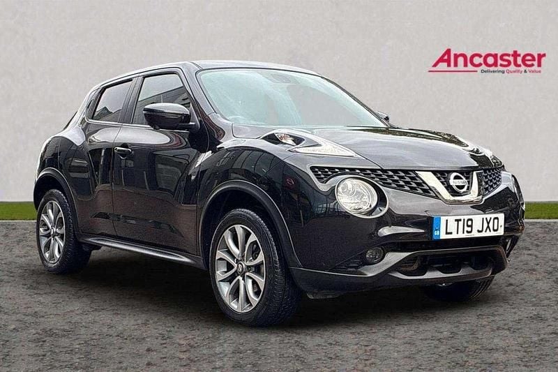 Black Used 2019 Nissan Juke Tekna SUV | £11,475 (Fair price) - Image 1/4