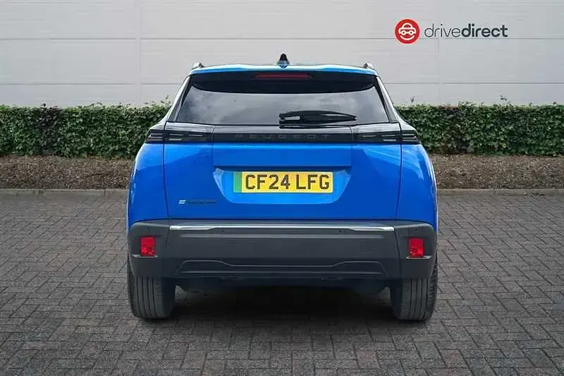 Used Peugeot e-2008 Allure 11 kW (15 HP) 2024 Blue SUV