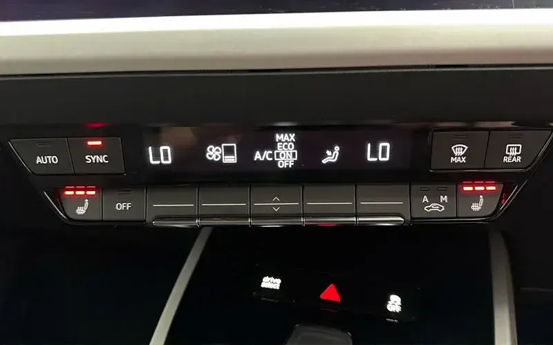 Used Audi Q4 e-tron Sport 150 kW (204 HP) 2023 Grey SUV