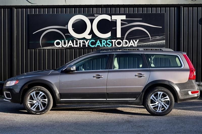 Used Volvo XC70 SE 215 HP (158 kW) 2011 Grey Estate