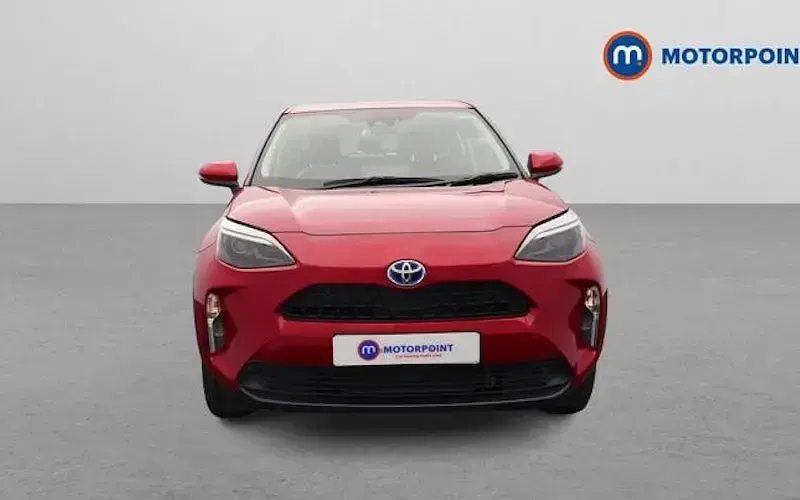 Second-hand Toyota Yaris Hybrid 116 CP (85 kW) 2026 Break