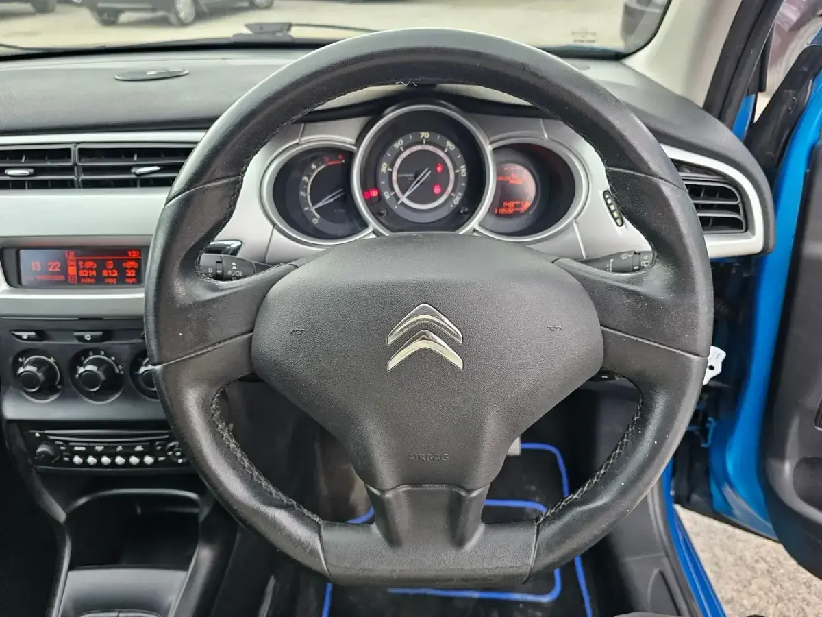Używany Citroën C3 2011 Niebieski Hatchback