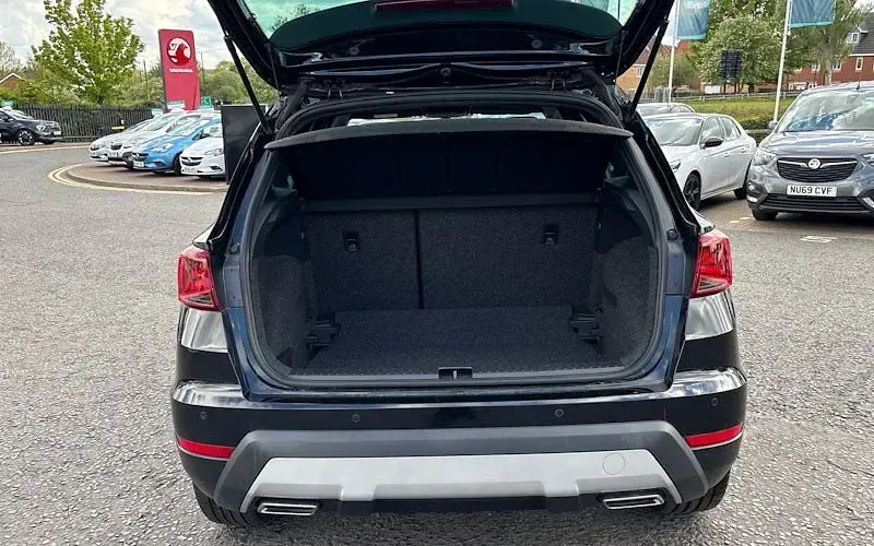 Usado Seat Arona FR 116 CV (85 kW) 2018 SUV