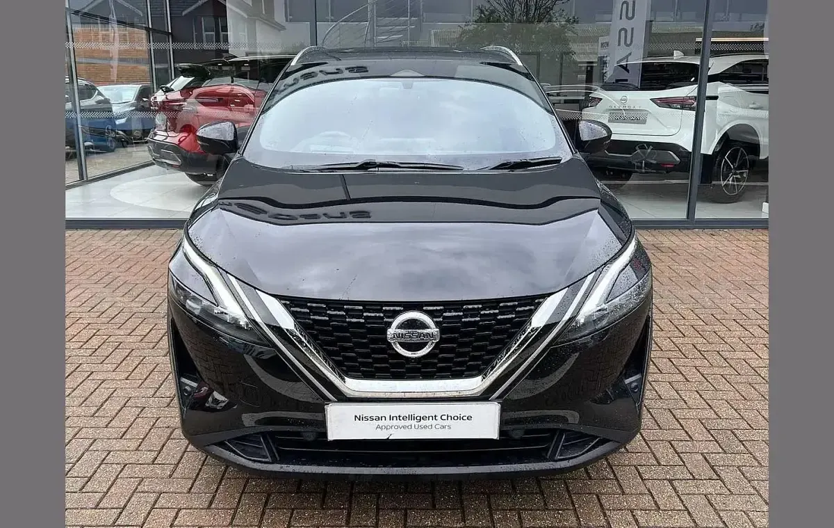 Used Nissan Qashqai Tekna 138 HP (101 kW) 2022 Black SUV