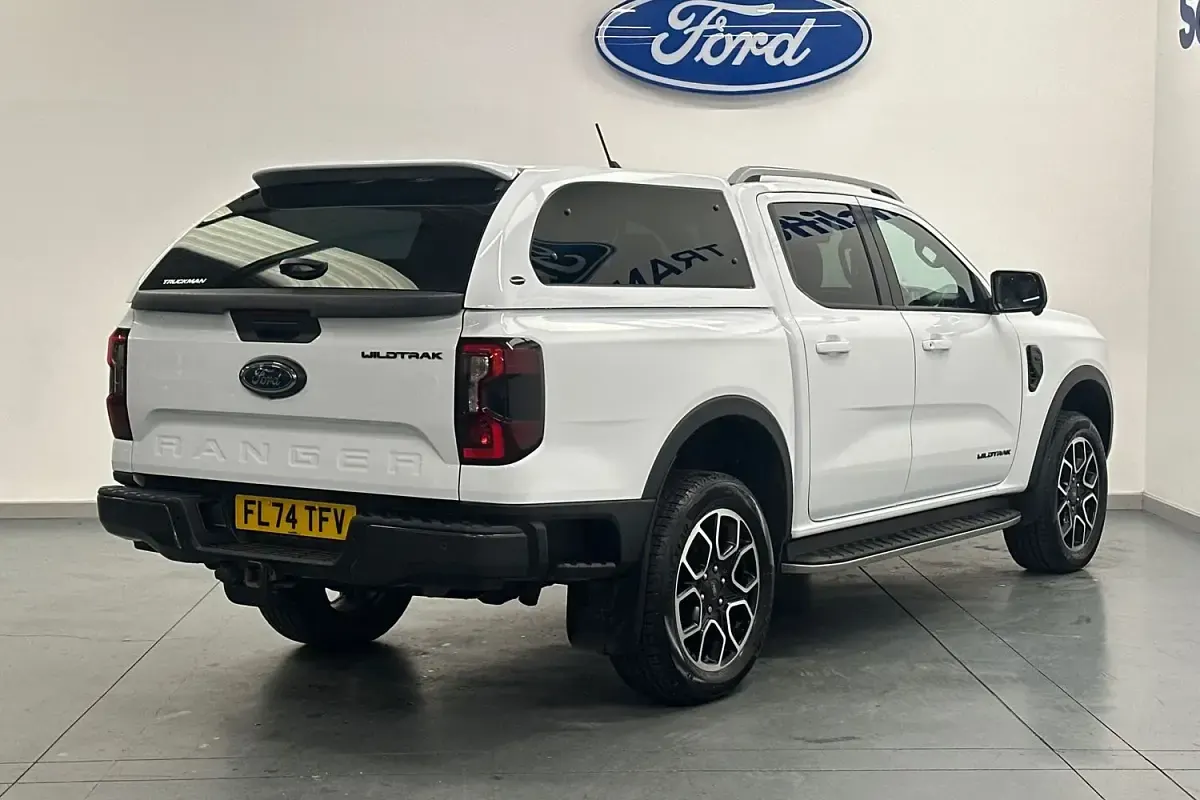 Used Ford Ranger Wildtrack 240 HP (176 kW) 2024 White Pickup