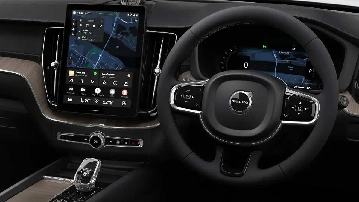 New Volvo XC60 Ultra 250 HP (183 kW) 2026 Onyx black SUV