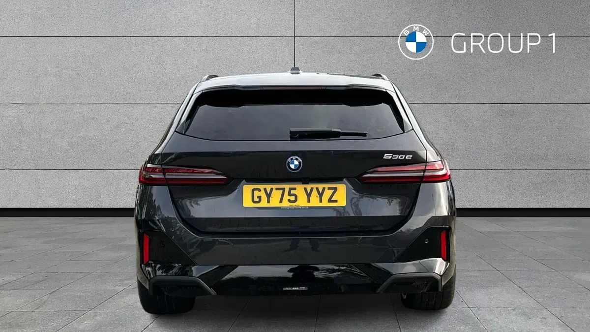 Used BMW 530e M Sport 299 HP (219 kW) 2025 Grey Estate