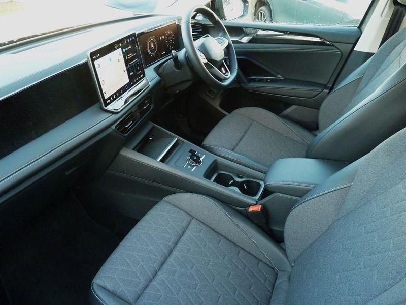 Used VW Tiguan Match 150 HP (110 kW) 2025 Green SUV