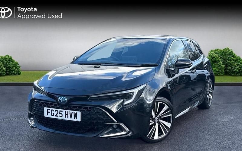 Used Toyota Corolla Design 140 HP (102 kW) 2025 Hatchback