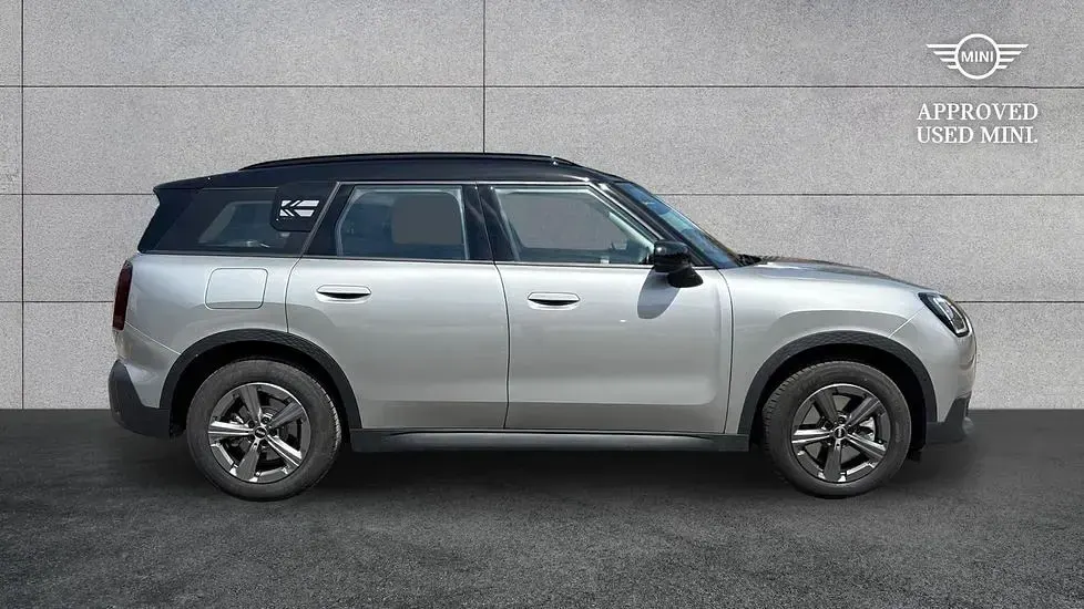 Used Mini Countryman 215 HP (158 kW) 2026 Silver SUV
