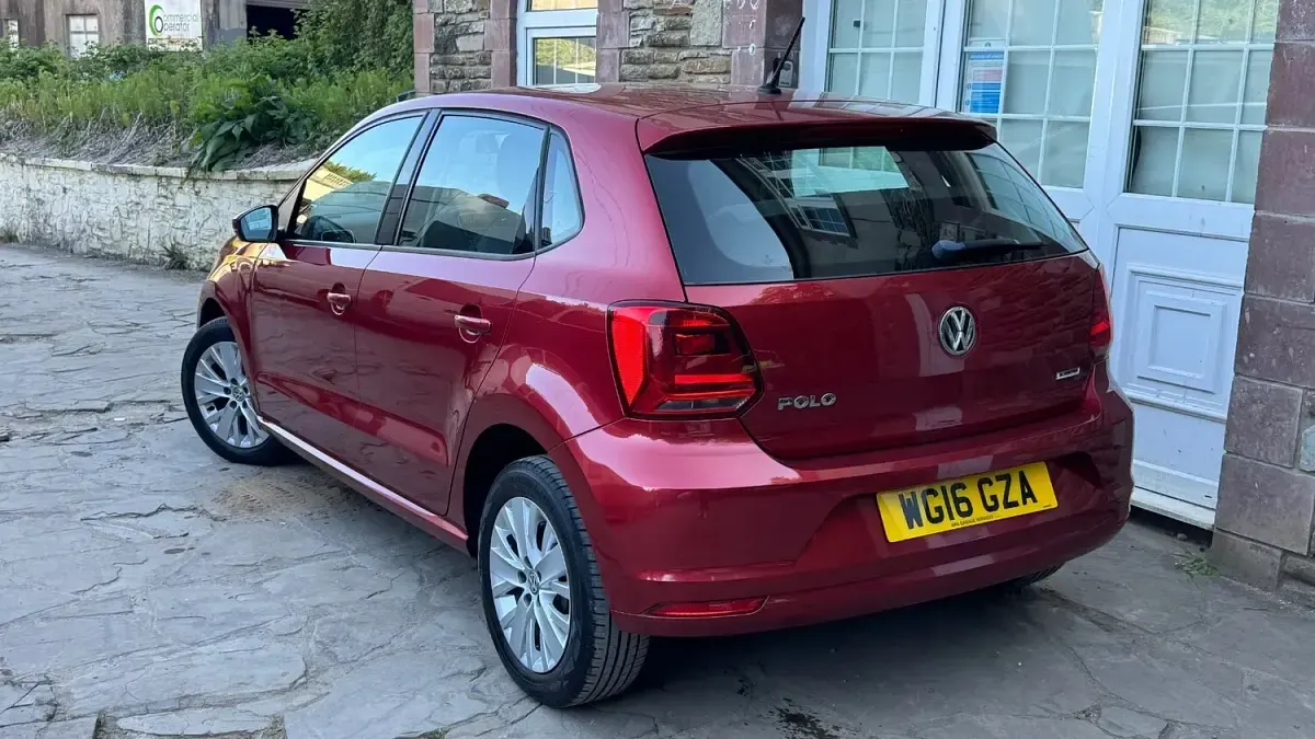 Used VW Polo SE 2016 Red Hatchback