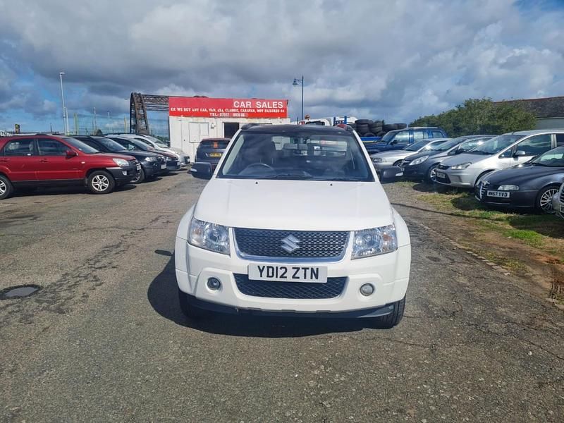 Used Suzuki Grand Vitara SZ4 2012 White Estate