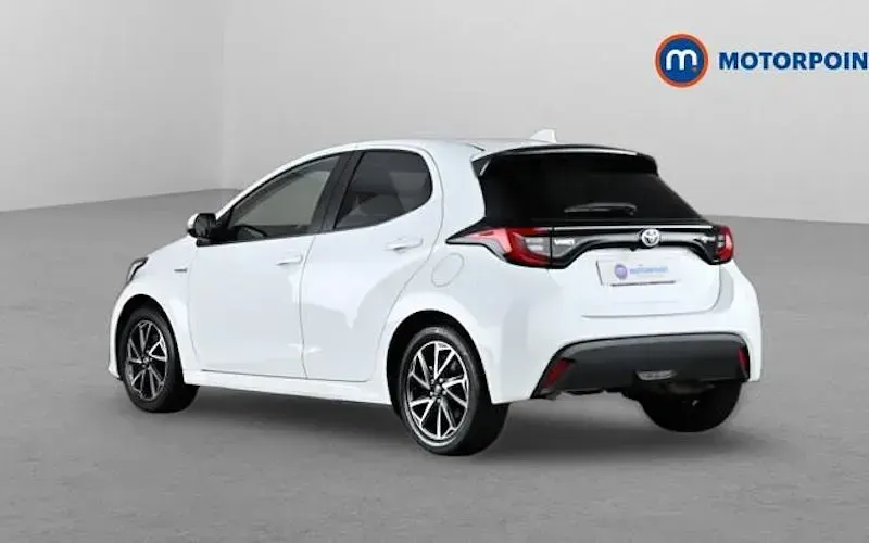 Used Toyota Yaris Design 116 HP (85 kW) 2026 Hatchback