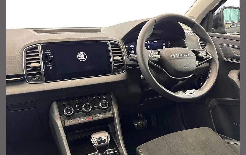 Used Skoda Karoq SE L 147 HP (108 kW) 2025 Black magic pearl effect SUV