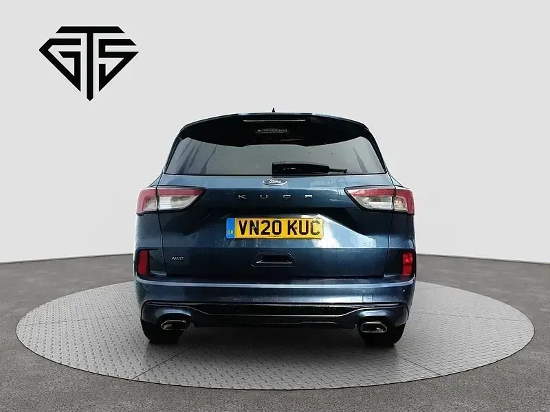 Usado Ford Kuga ST-Line 190 HP (139 kW) 2020 Azul SUV