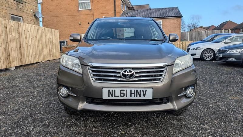 Used Toyota RAV4 2011 Beige Estate