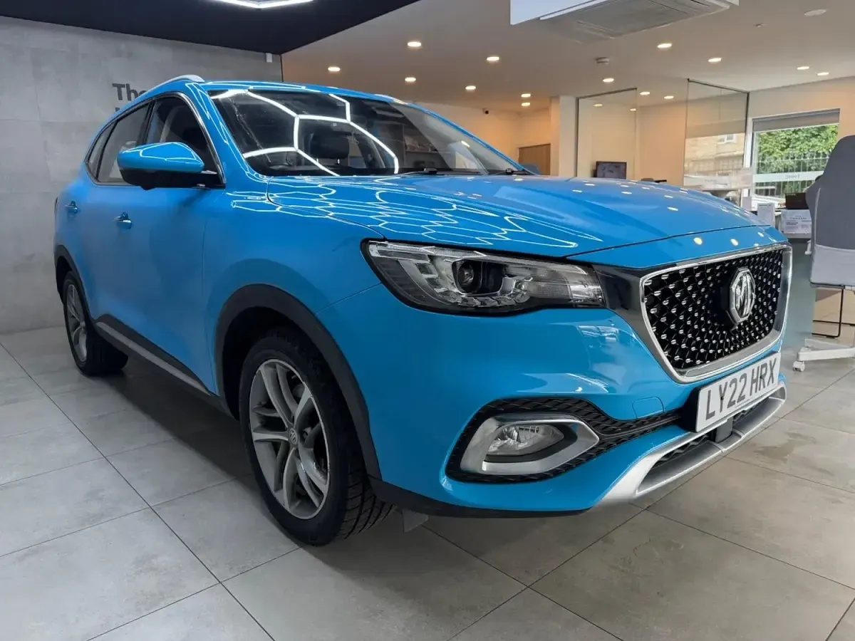 Used MG HS Excite 258 HP (189 kW) 2022 Blue SUV