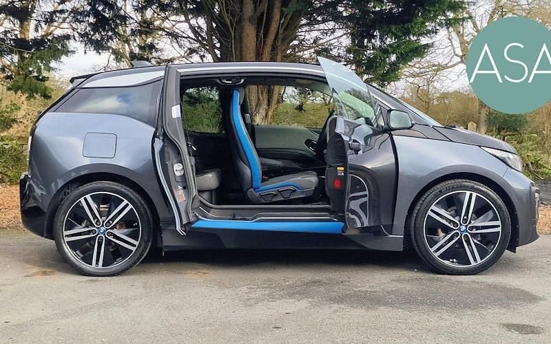 Used BMW i3 125 kW (170 HP) 2022 Hatchback