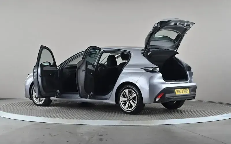 Used Peugeot 308 Active Premium 131 HP (96 kW) 2022 Grey Hatchback