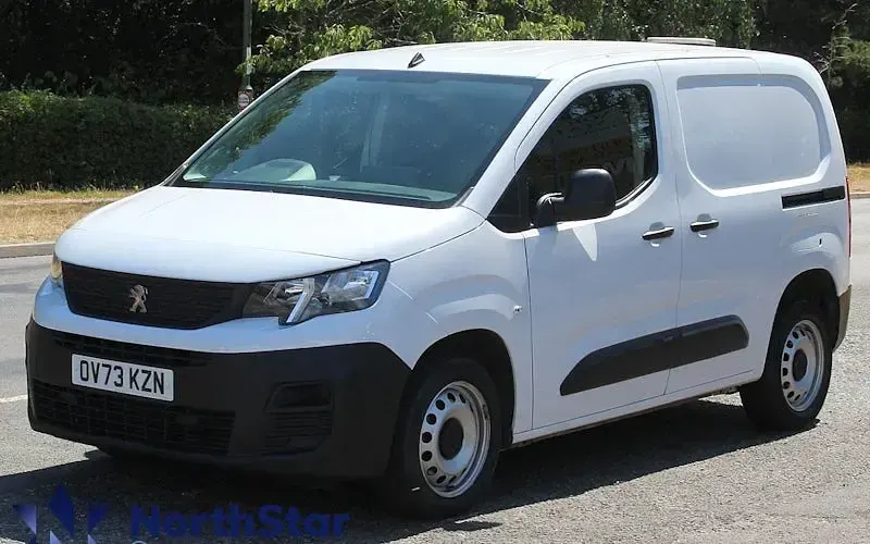 Used Peugeot Partner Premium 131 HP (96 kW) 2023 MPV