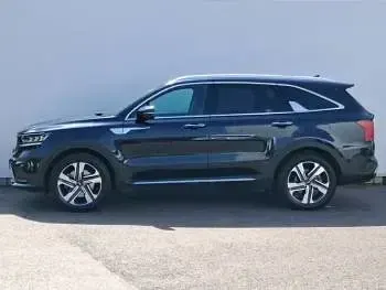 Used Kia Sorento Vision 190 HP (139 kW) 2023 Blue SUV