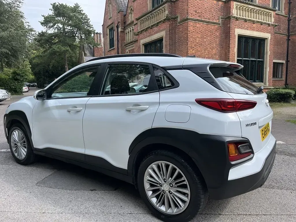 Gebraucht Hyundai Kona SE 120 PS (88 kW) 2018 Weiß SUV