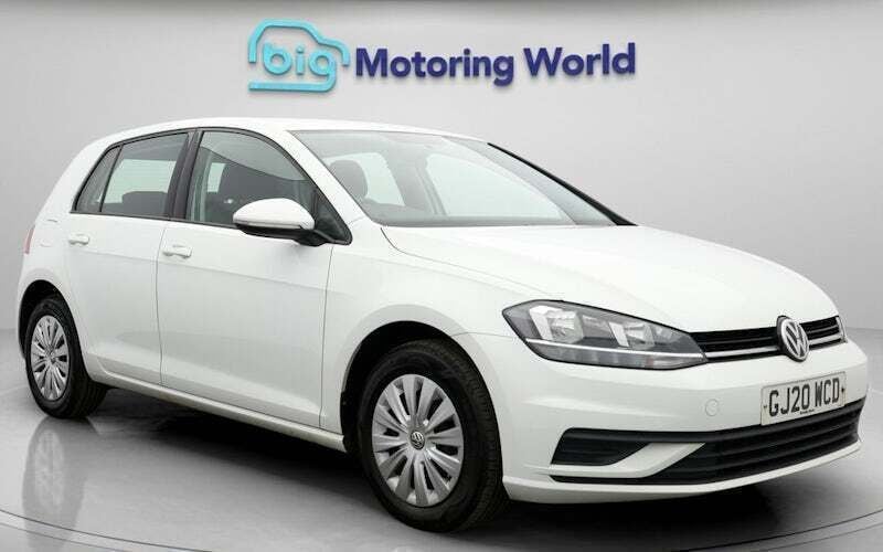 White Used 2020 VW Golf VII S Hatchback | £11,800 (Good price) - Image 1/4