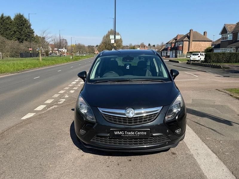 Used Vauxhall Zafira 170 HP (125 kW) 2014 Black MPV